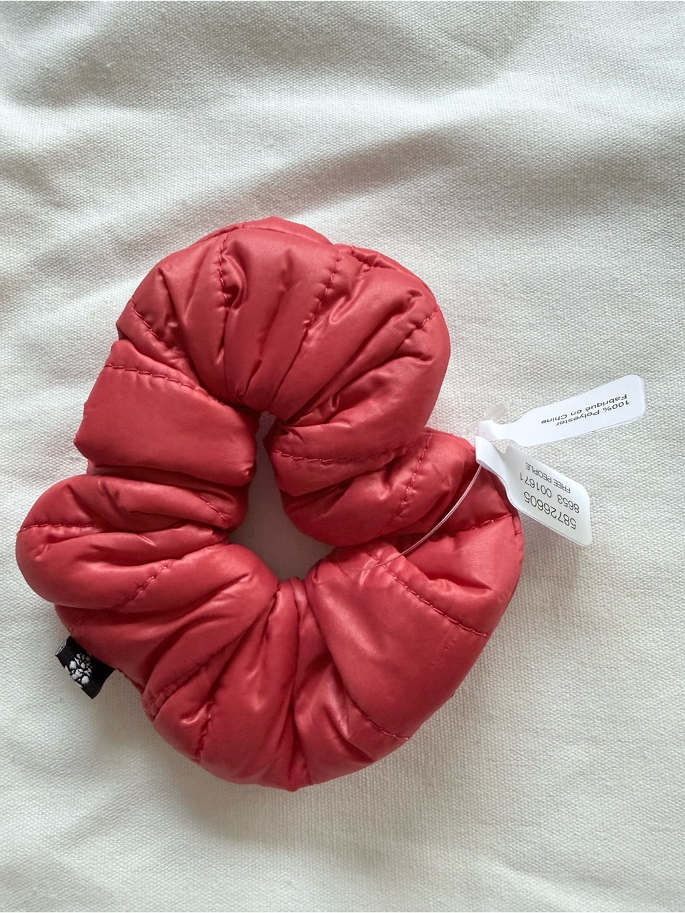 Free People Sports Quilted Puffer Scrunchie - Coral Red
